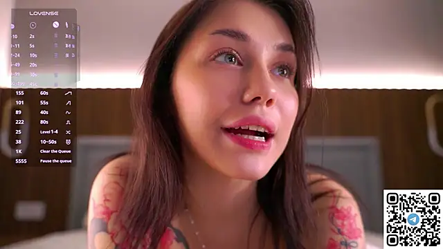 SofiaSantora webcam