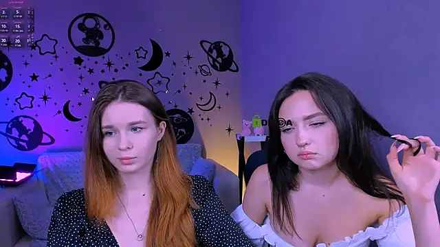 angie_foxy1 webcam