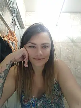 KrissSexi 🔊 free naked chat