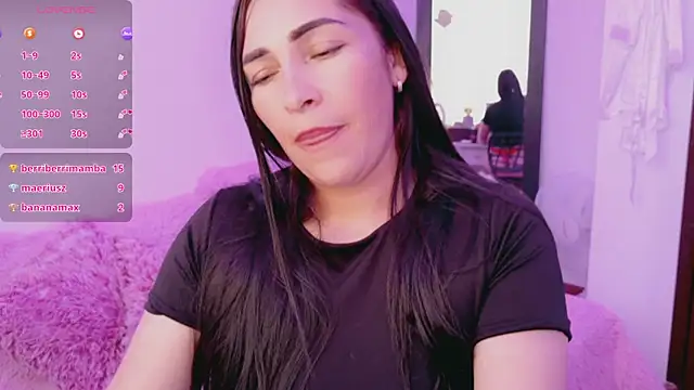 luna_lgomez_ live cam on StripChat
