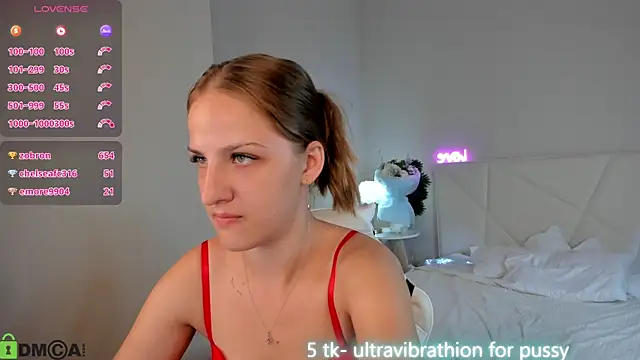 Luna_Vibee webcam