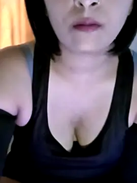Queen_Kushi4 webcam