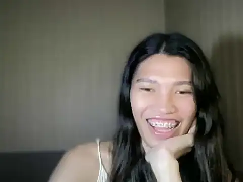 Yourgoddess_jayve webcam