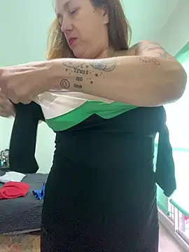 lulupiecitosamor webcam
