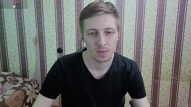 Darien_Brown webcam