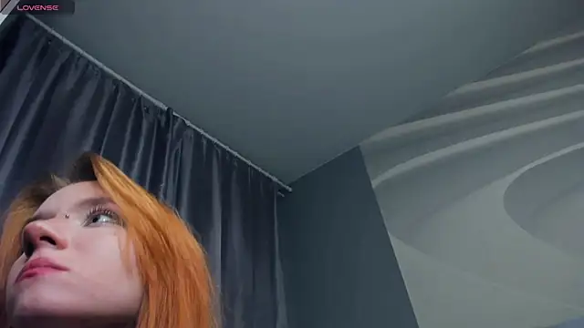 TarynPalek webcam
