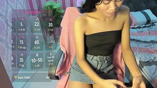 Mica_Jones