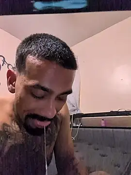 Cnutt310 webcam