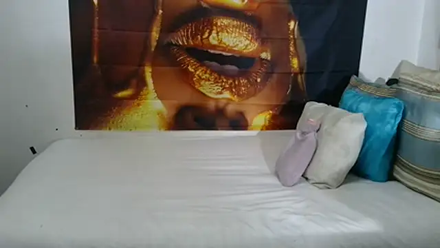 Queenteex6992 webcam