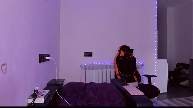 Lyricca webcam