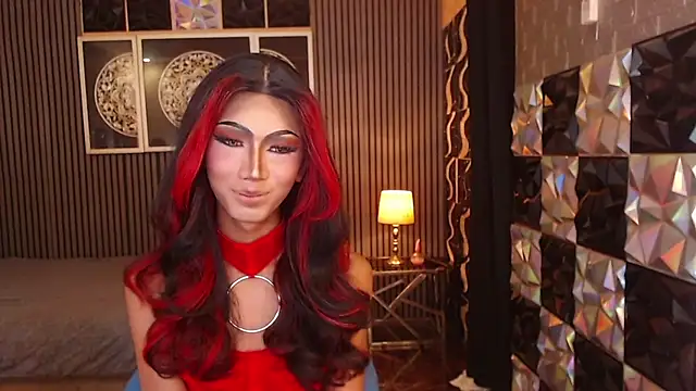 AudreyMilesTrans webcam