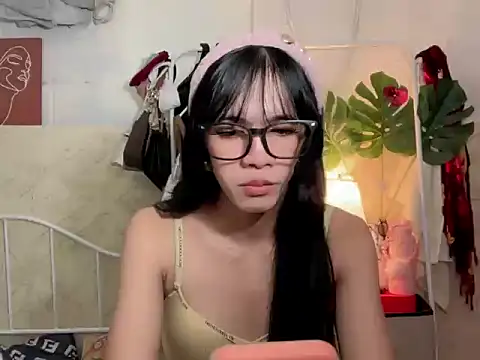 Leijona_Milker webcam