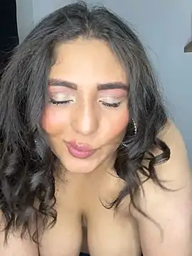 Selenee23 webcam