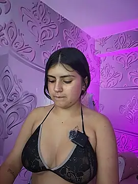 MishRaven webcam