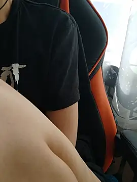 Aashikalaa live cam on StripChat
