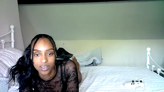 Hazel_Dollxx live