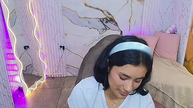 PEACHY_TAY webcam