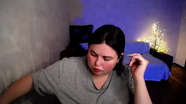 Emily_Mo webcam