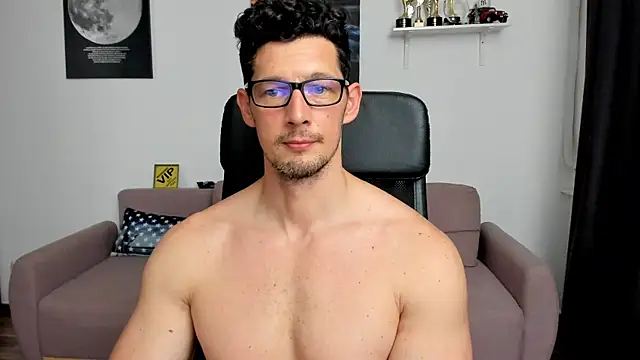 BrutusK08 webcam