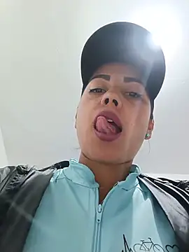 _andrea30 webcam