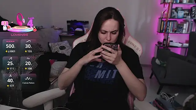 SexyWitch_666 webcam