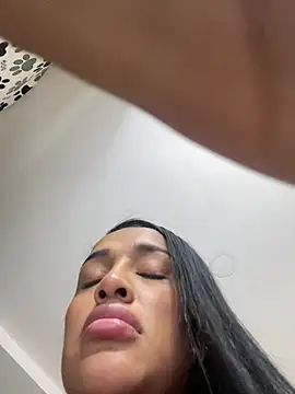 KatalinnaBrown webcam