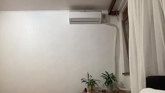 Onika_Love webcam