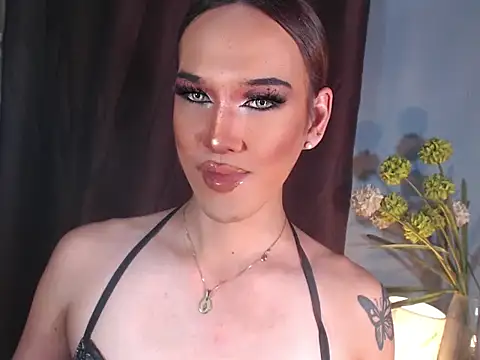 AleinaCroft webcam