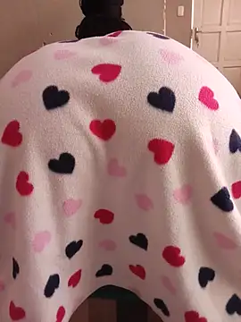 shy-lillyX22 webcam