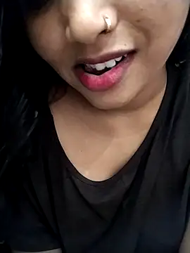 Sexy_Divya__ webcam