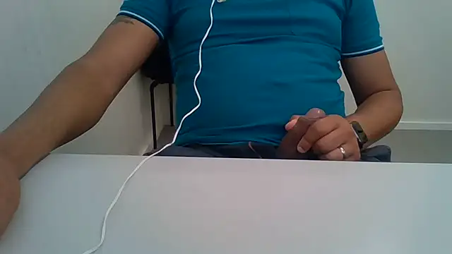 Moreno_Casado_Safado webcam
