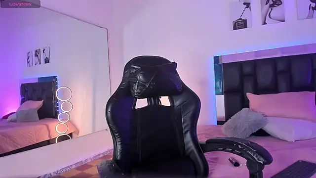 Isabella_Moon9 webcam