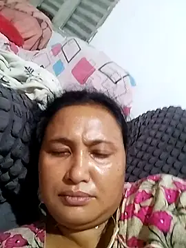 Rashi_bhabi webcam