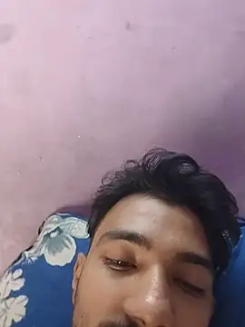 ItsPlayboy031 webcam