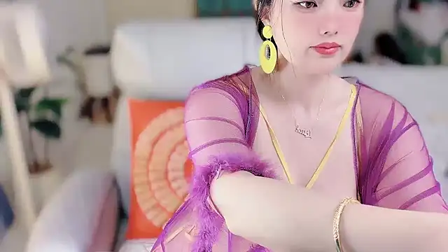 wlj2025-3 (F milf) - 特写喷水Close-up squirting, king con 国王控制5分钟