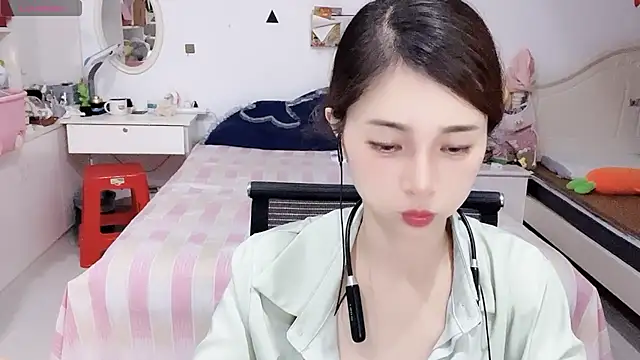 miaomiao-99 webcam