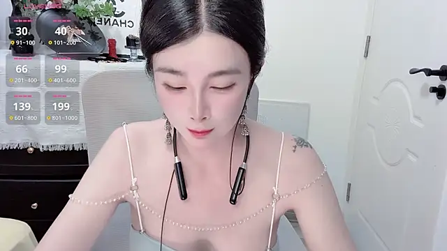 guokoi (F milf) - 例假中 谢谢陪伴