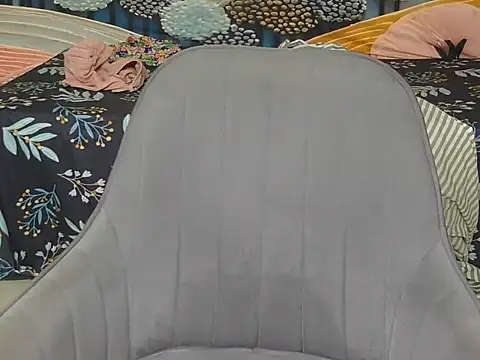 your-zoya webcam