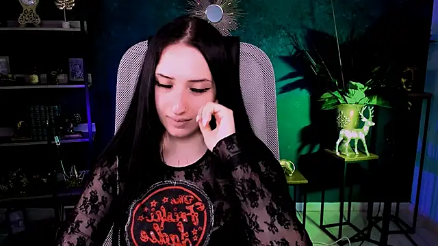 MonicaLowes webcam