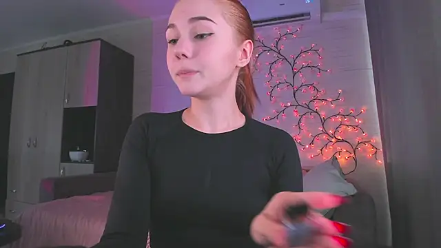 cute1yoga webcam
