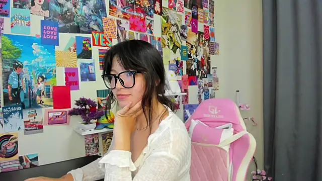 AlishaTempt webcam