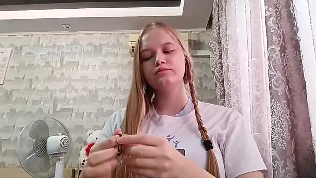 Lali_Boms webcam