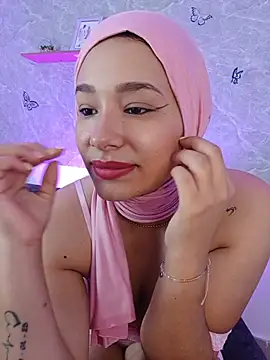 Shana-Jamil webcam