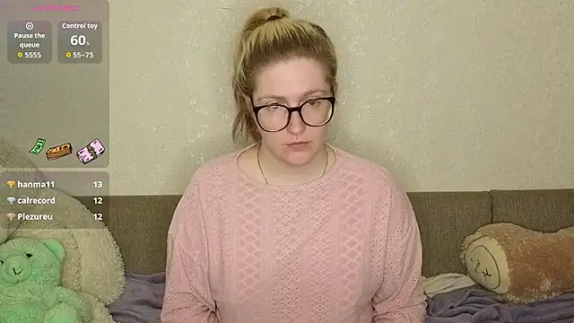 LesiaOxxi webcam