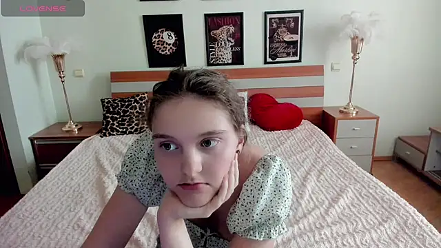 CordeliaJones webcam