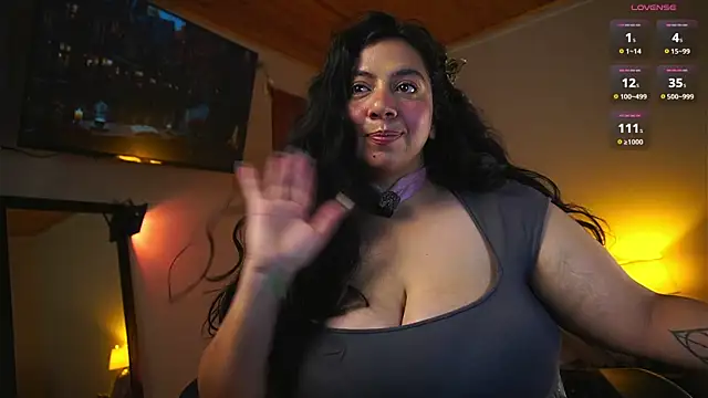coraline_latin webcam