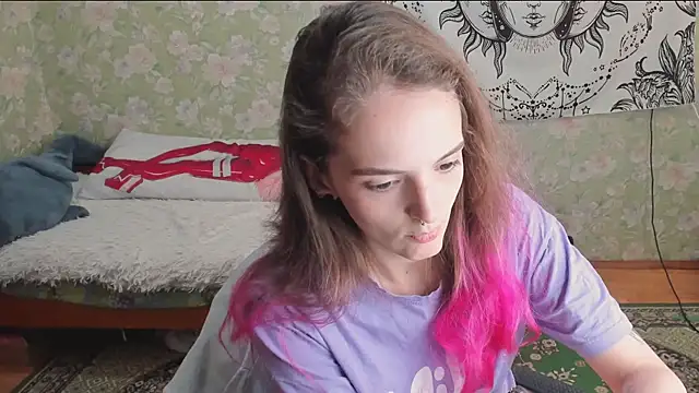 Cutie_Adelia webcam