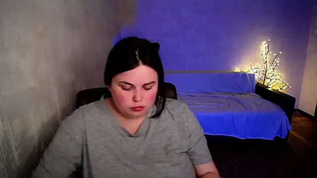 Emily_Mo webcam
