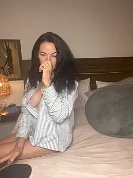 Charlieinparadise 🧖 stream