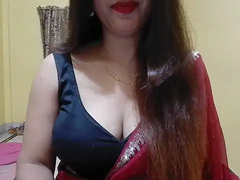 ItsTanya webcam